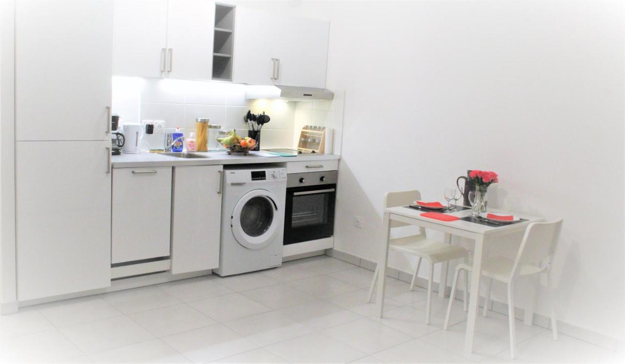 Appartement Tout Equipe, Cosy Saint-Denis  Eksteriør billede