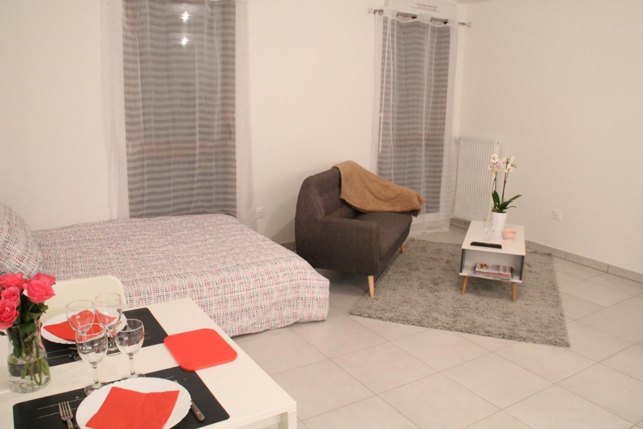 Appartement Tout Equipe, Cosy Saint-Denis  Eksteriør billede